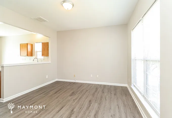 1227 Joannas Ct — Photo 4