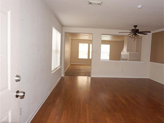 5th image of 15403 Bay Lodge Ln