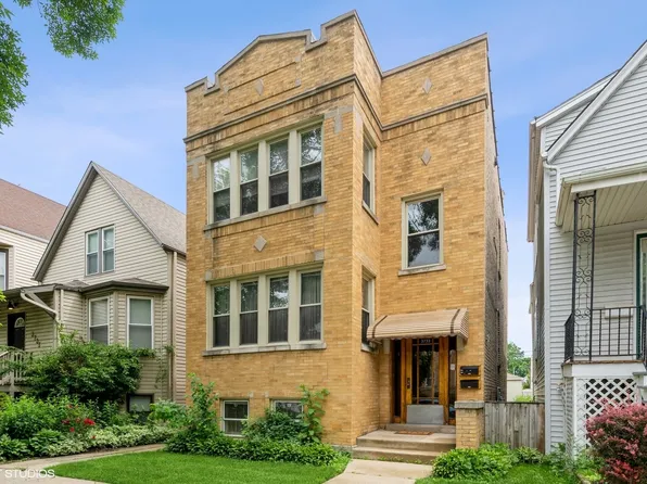 3733 N Christiana Ave, Chicago, IL 60618