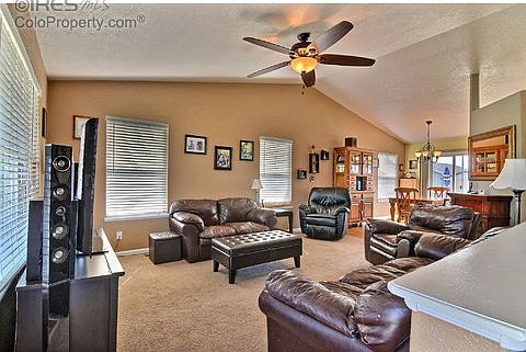 3rd image of 2518 Marina St
