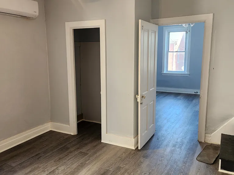 340 E Guilford St — Photo 17