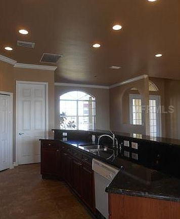 4th image of 17422 Isaac Ln