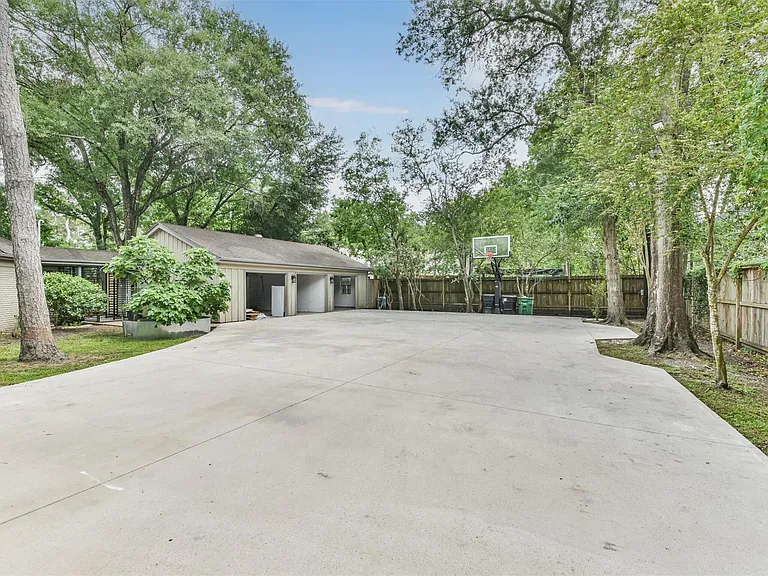 12431 Broken Bough Dr — Photo 47