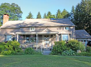360 Pangburn Rd, Schenectady, NY 12306