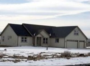 12565 Seneca Rd, Stagecoach, NV 89429