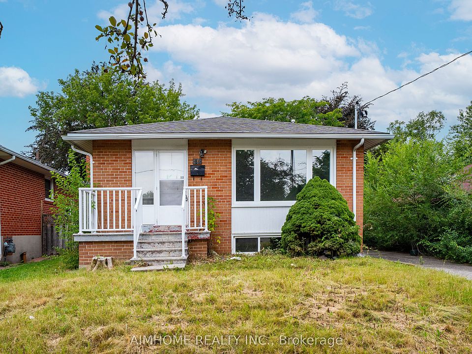 1st image of 36 Moraine Hill Dr