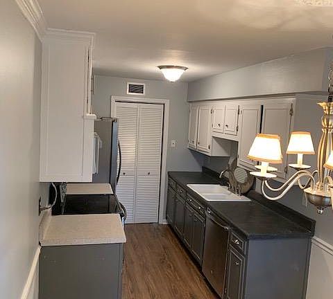 5th image of 168 Westfield Dr