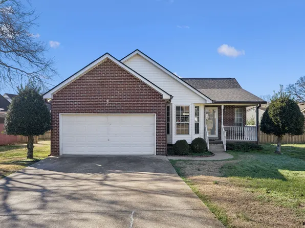 306 Valley Ct, Smyrna, TN 37167