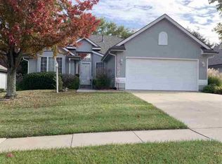 3628 SW Ashworth Ct, Topeka, KS 66614