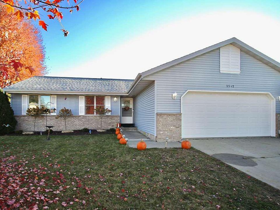 1st image of 2542 Winthrop Dr