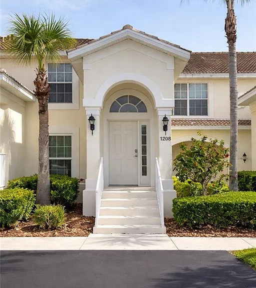 10135 Colonial Country Club Blvd #1208 — Photo 2