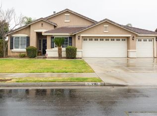 5907 Pendleton Falls Dr, Bakersfield, CA 93312