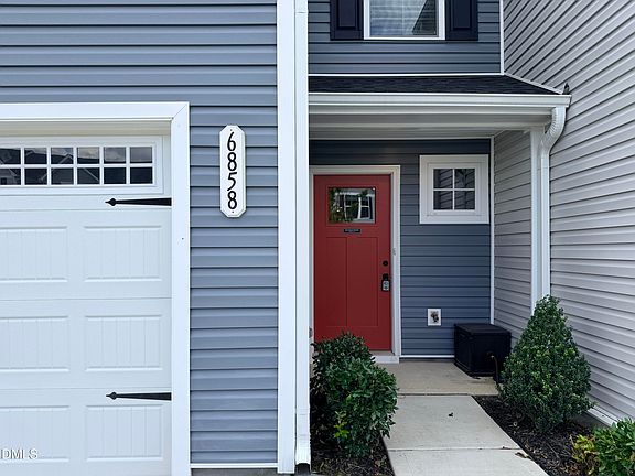 2nd image of 6858 Tarik Ln