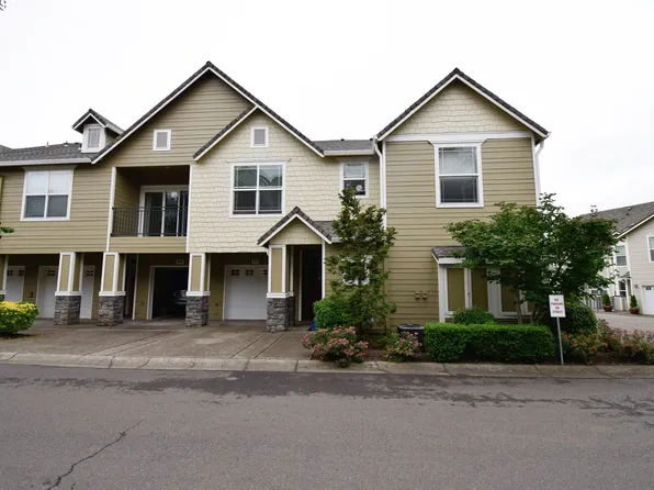 3545 Summerlinn Dr, West Linn, OR 97068