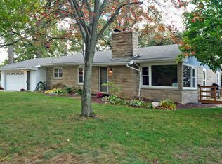 13990 S Kane Rd, Plainwell, MI 49080