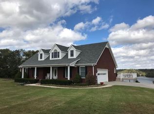 955 Majors Cemetery Rd, Lynchburg, TN 37352