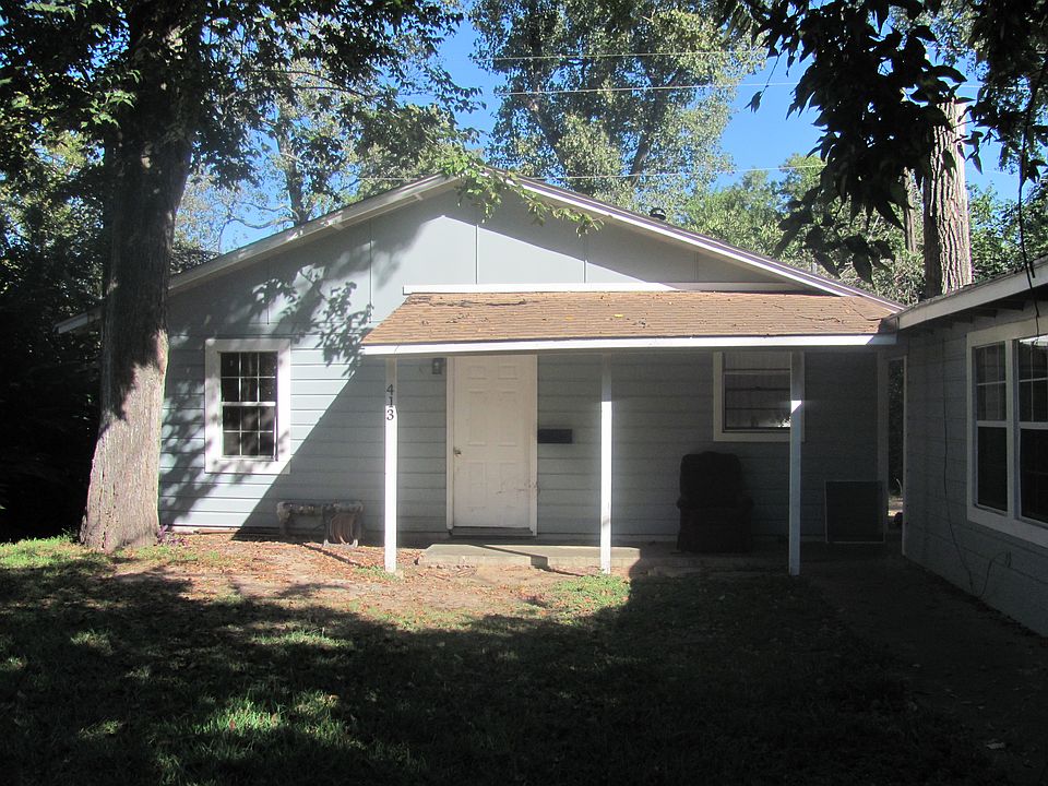 1st image of 413 Park Dr
