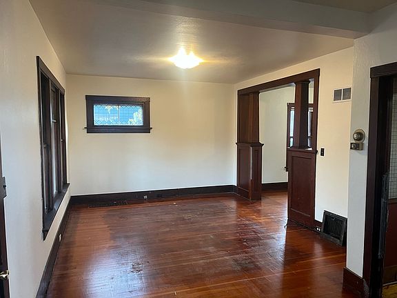 3rd image of 1604 9th St S