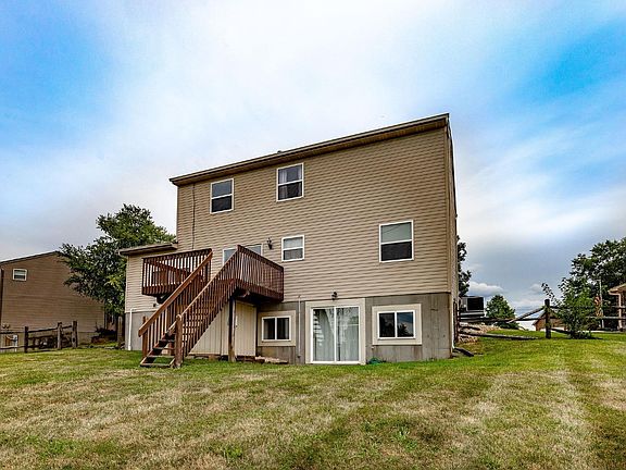 4th image of 5980 Glennshire Ct