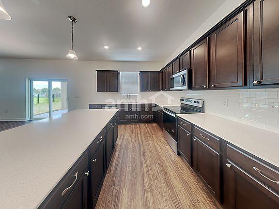 4th image of 2219 Saffron Walden Dr