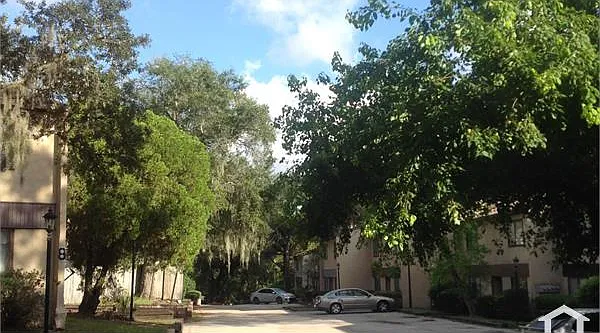 710 Oaks Field Rd — Photo 3