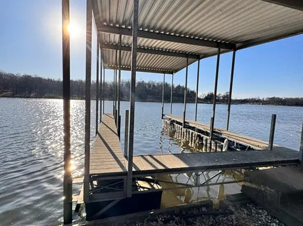 1089 Peninsula, Fort Towson, OK 74735