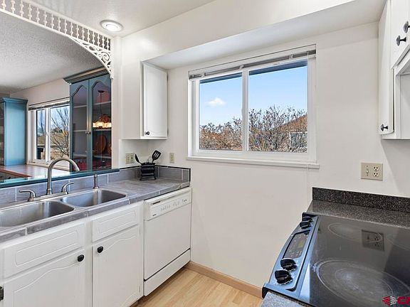 5th image of 2135 Winston Way #A