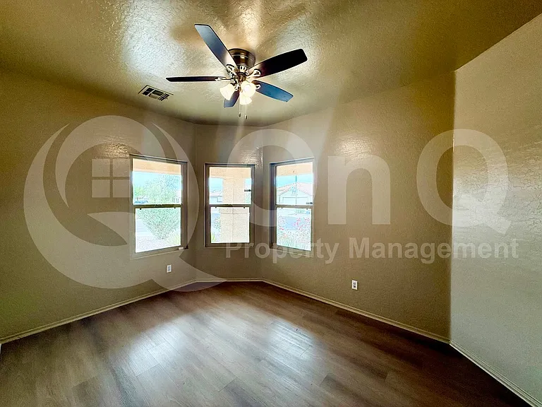 5409 S 15th Way — Photo 10