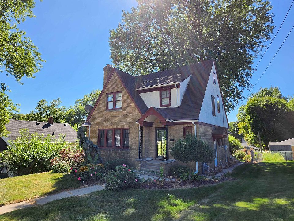 1st image of 634 N Rockford Ave