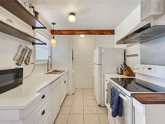 5th image of 1107 Verde Dr APT 12