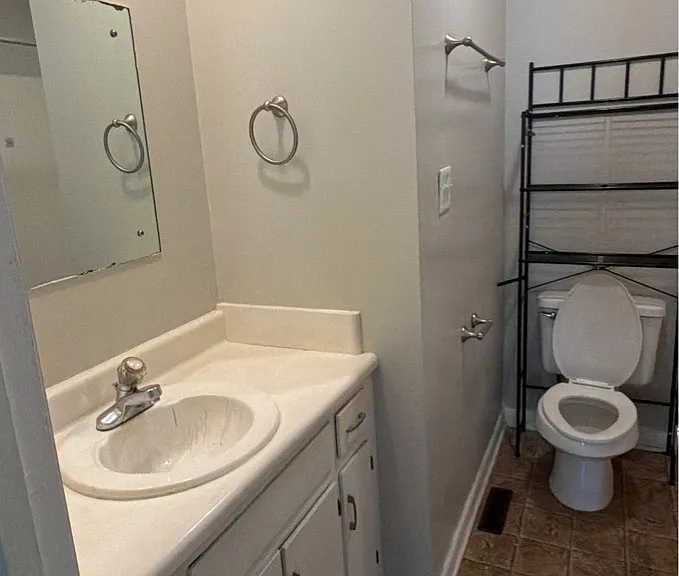 2721 Clayton Dr NW #A — Photo 10