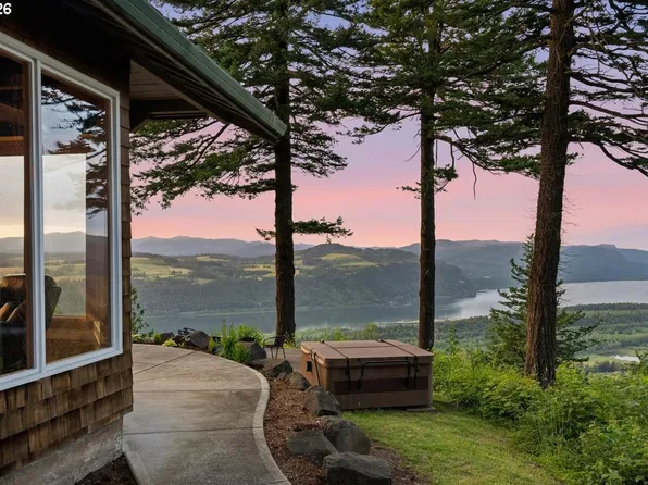 41225 E Larch Mountain Rd, Corbett, OR 97019