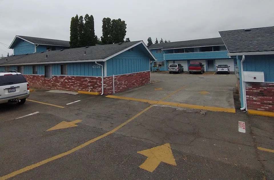 4356 Ocean Beach Hwy #12