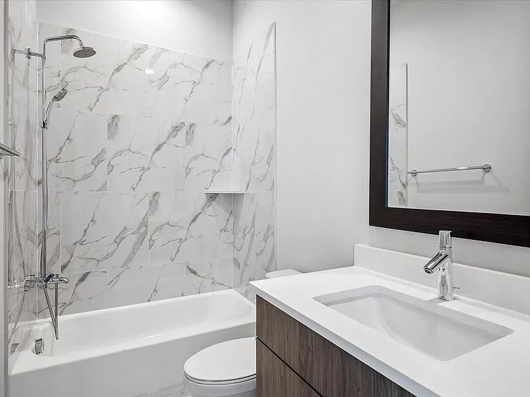 6005 Laurel Ln — Photo 28