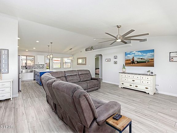 5th image of 2870 Canyon Oak Dr
