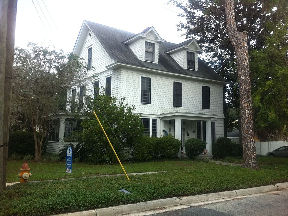 1st image of 406 NE 7th Ave