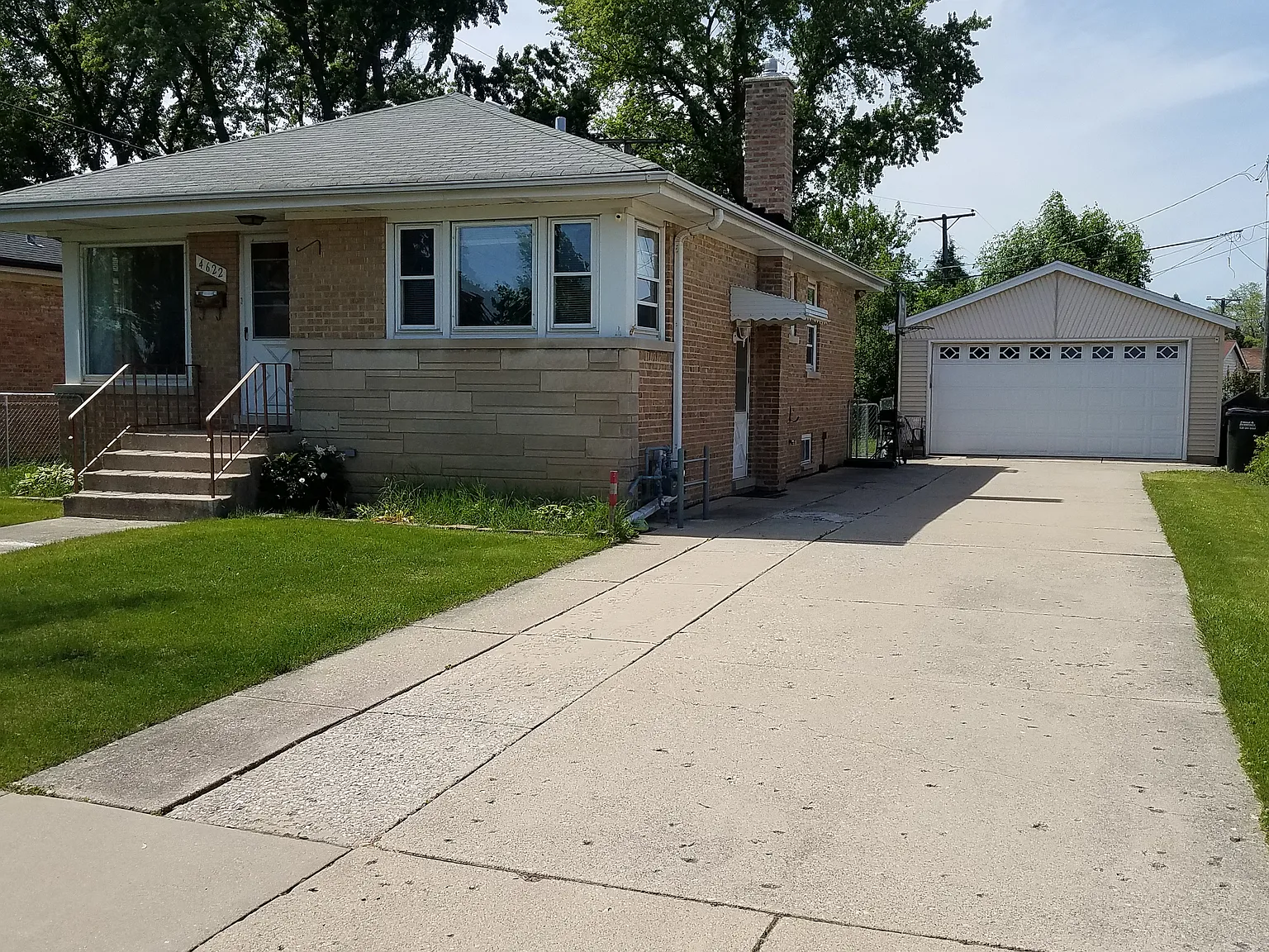 Hirschberg Ave, Schiller Park — Photo 1