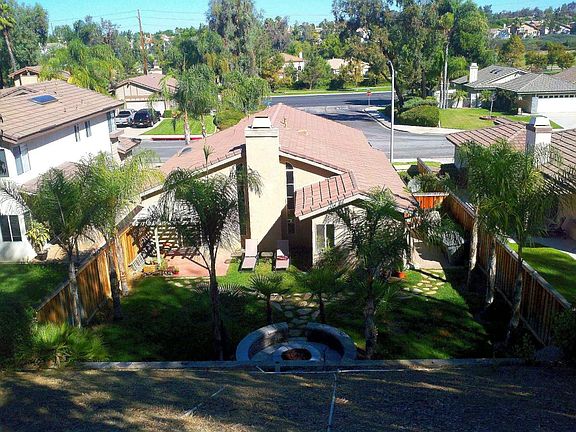 3rd image of 41538 Avenida De La Reina