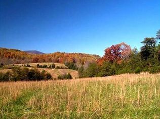 490 May Ln, Roseland, VA 22967