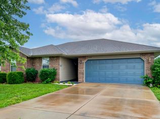 5574 W David Street W, Springfield, MO 65802