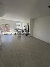 NW 24th Pl — Photo 10
