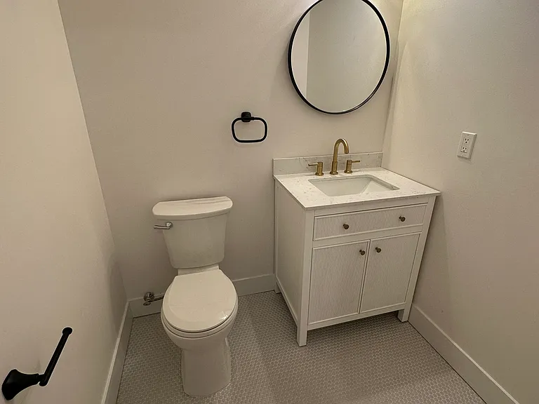 12608 Madison Ave #102 — Photo 9
