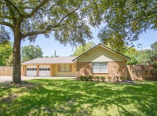 2406 Francis Dr, Pearland, TX 77581