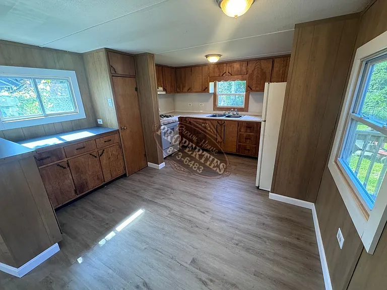 7 Baker St — Photo 4