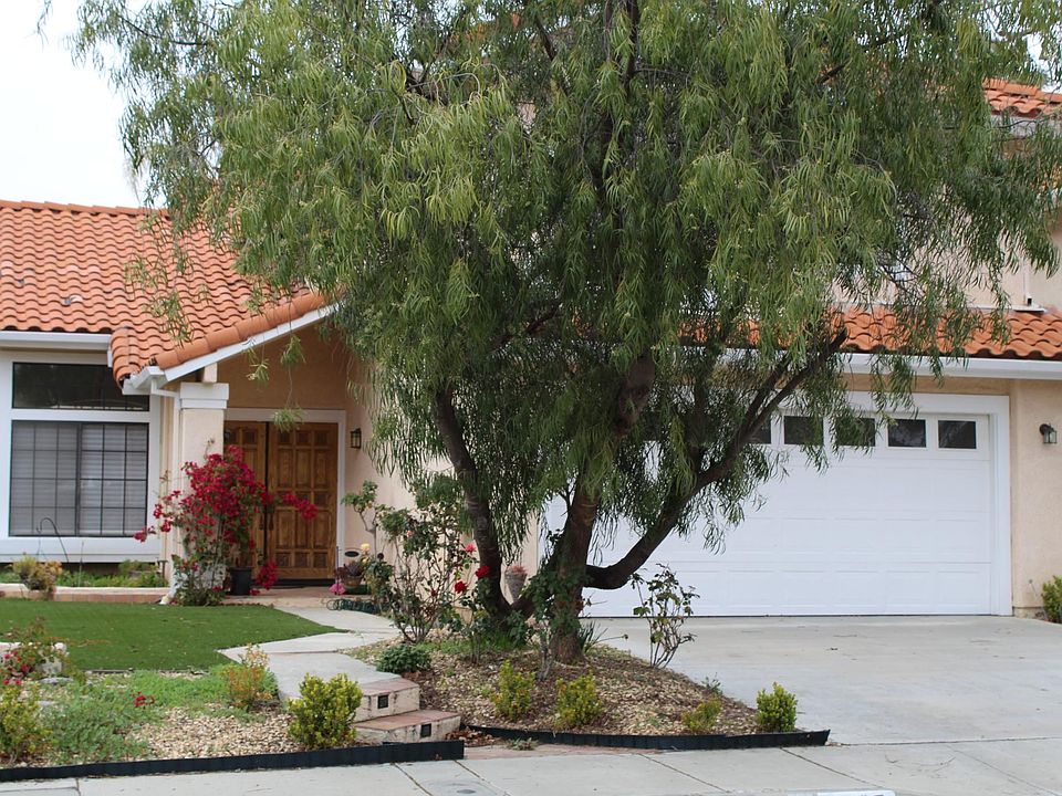 1st image of 4835 Wiggin St
