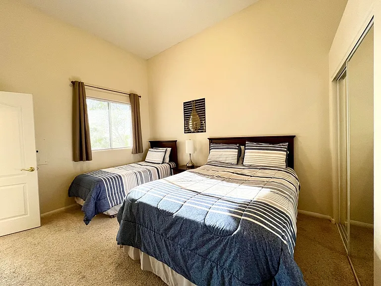 700 Carnegie St #222 — Photo 11
