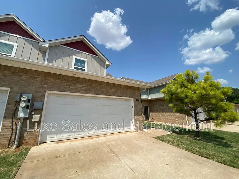 2133 Camino Del Plaza Ln — Photo 3