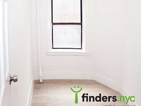5th image of 602 W 180th St APT 21