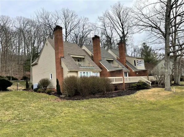 92 Fairway Dr, Hot Springs, VA 24445