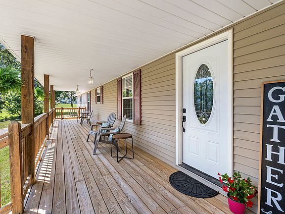 5th image of 83 Farley Ln